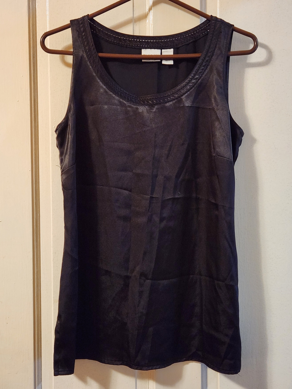 Chico's Charcoal Satin Scoop Tank